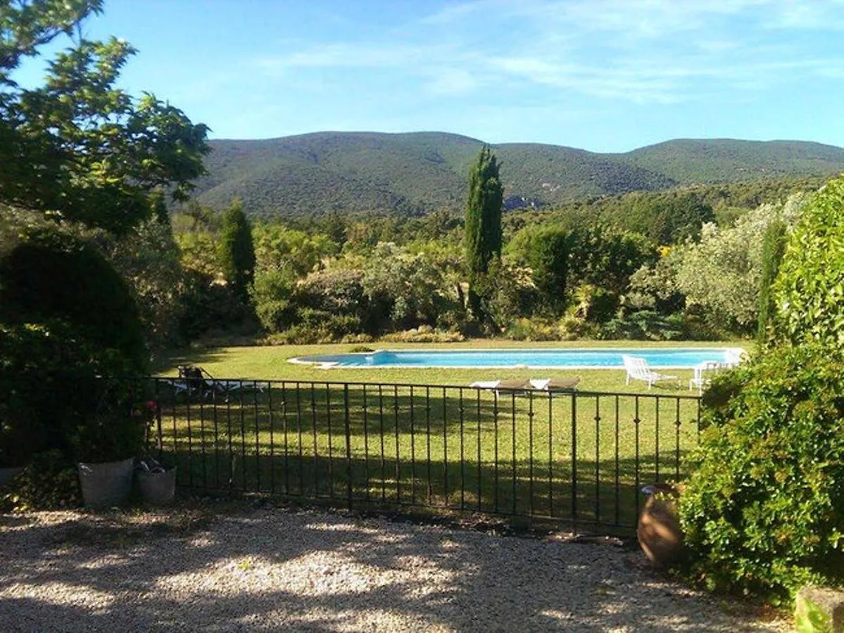 Maison De Charme En Campagne A Cucuron Avec Piscine Privee Holiday home